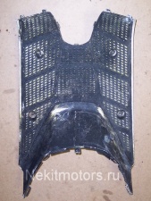 Полик пластиковый для скутера Хонда Дио AF18